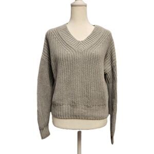 Hollister Knit Sweater Womens Small V-neck Gray Long Sleeve Preppy Casual